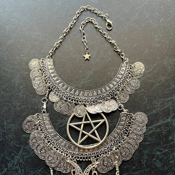 Unique witchy metal necklace with pentagram, half moons and ankhs - Picture 6 of 6